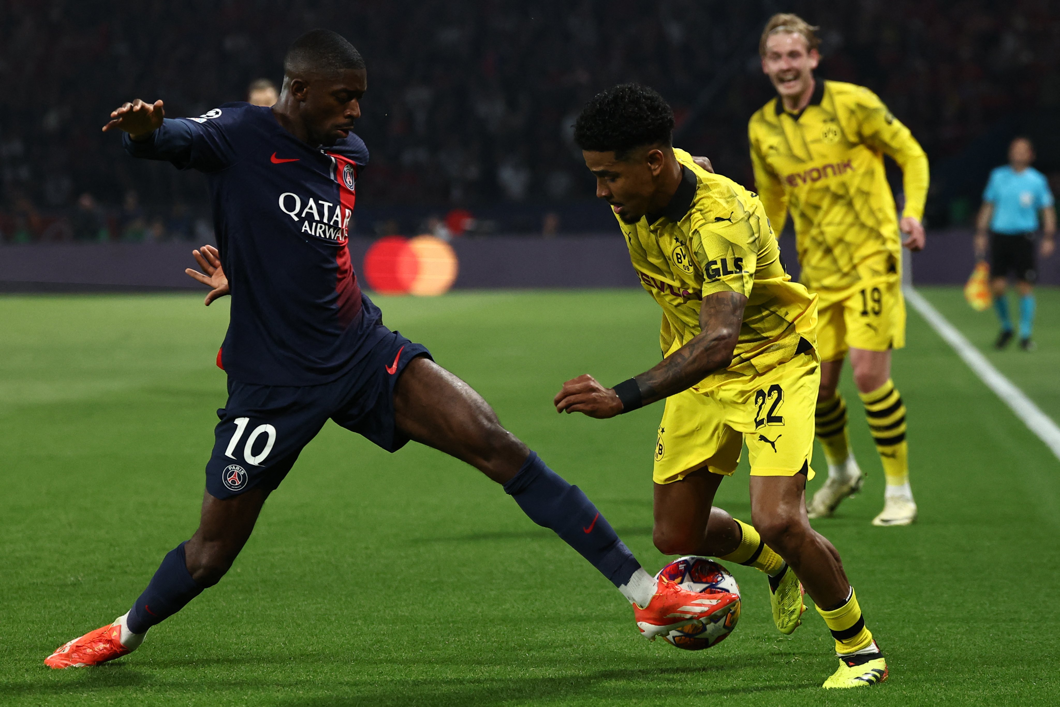 欧预赛首轮战罢,各队纷纷调整战术 欧预赛首轮战罢,各队纷纷调整战术