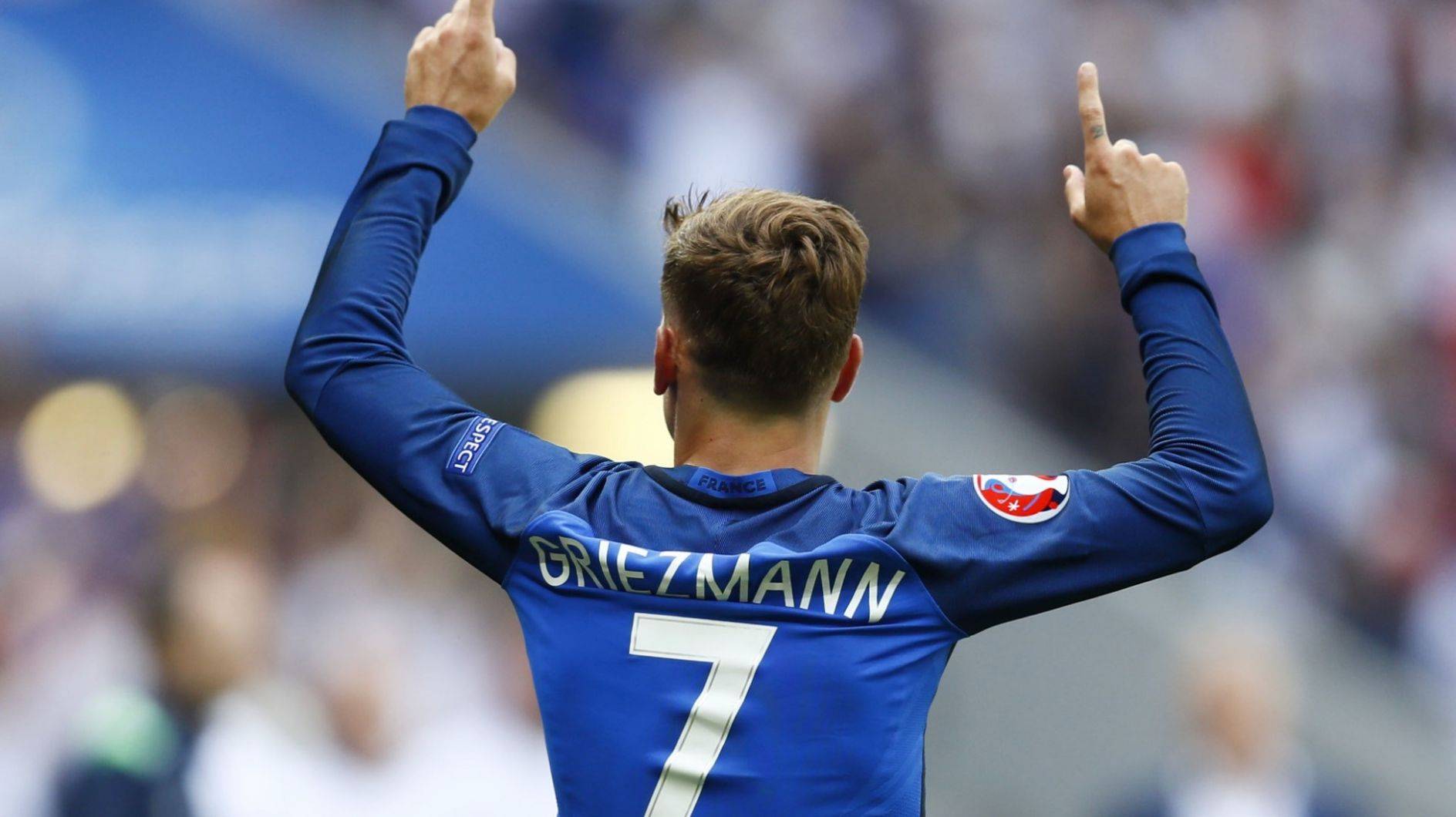 欧洲杯预选赛继续疯狂，球队几经波折以实力征服所有