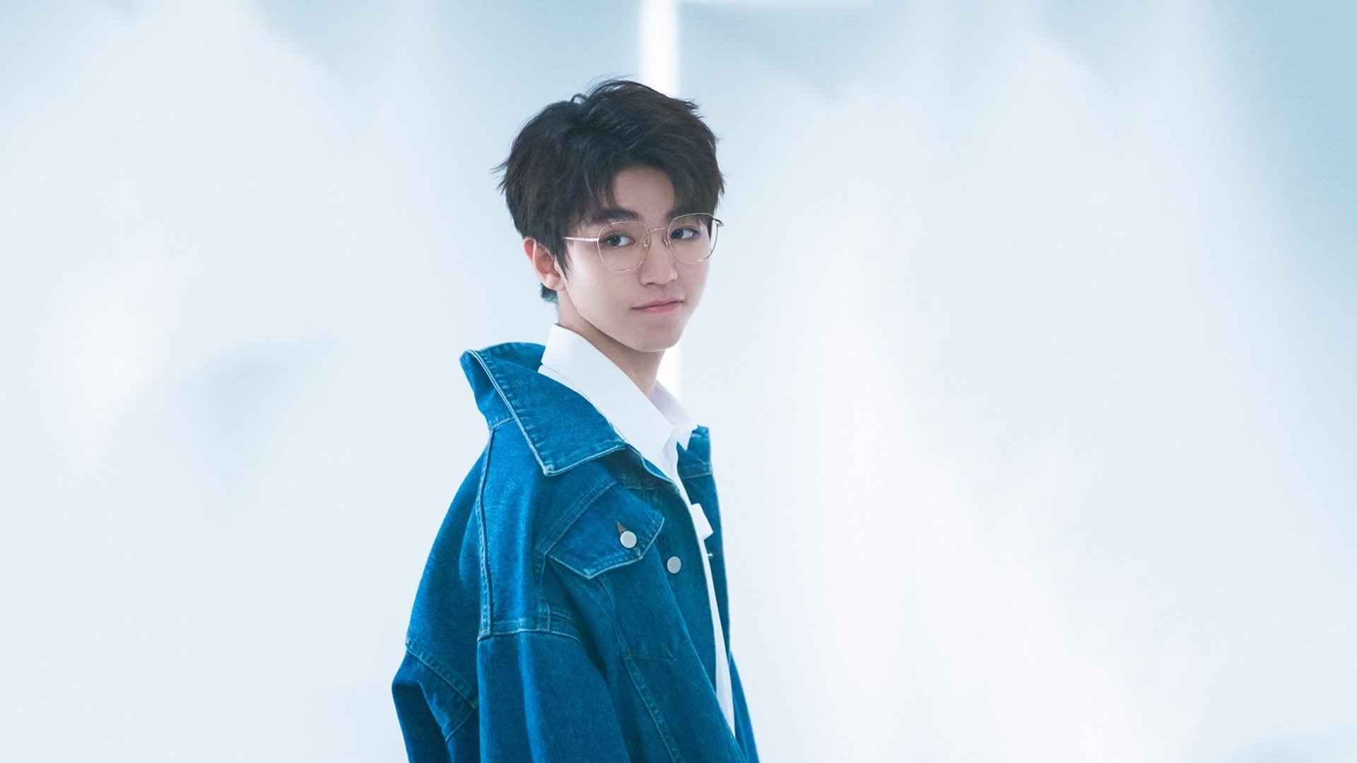 开云体育-魔翼刺破钢铁防线，克瓦拉茨赫利亚绝杀背后的战术革命